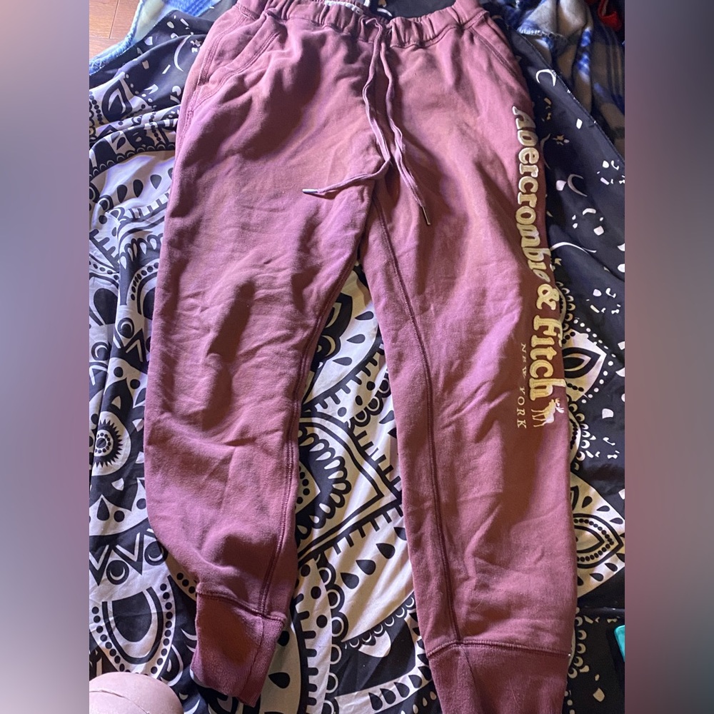 Abercrombie and fitch sweats